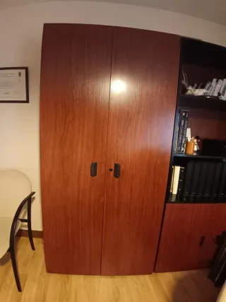 Muebles Oficina: Escritorio y Sillas