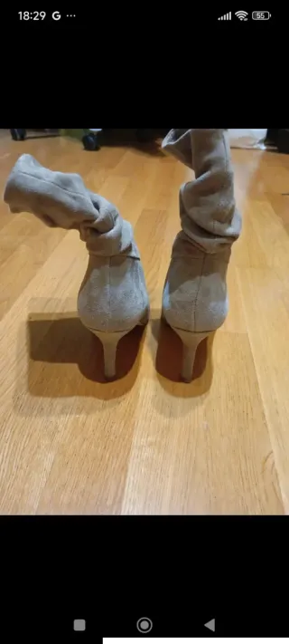 Botines Zara ante beige