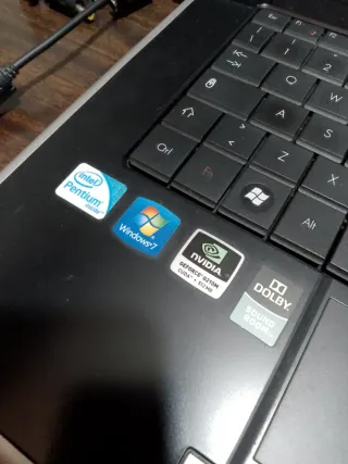 Packard Bell Notebook 17,3 da sistemare