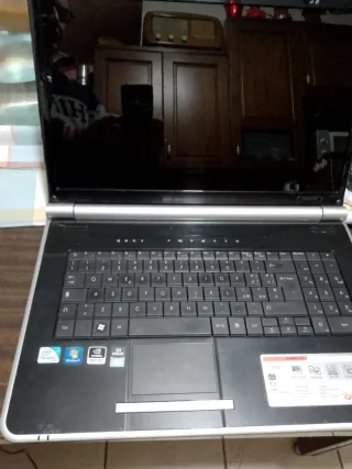 Packard Bell Notebook 17,3 da sistemare
