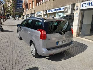 Peugeot 5008 Allure 1.6 BlueHDi 88KW (120CV)