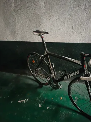 Bicicleta de Carbono BTWIN