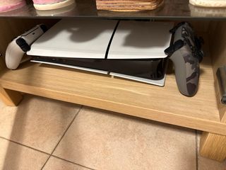 Consola PS5 Digital Blanca + 2 mandos