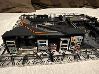 Placa Base Gigabyte B360 Aorus Gaming 3 WiFi