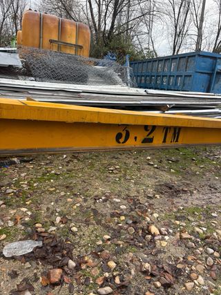 Puente grúa industrial