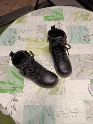 Botas Xti Niña Talla 29 Negras