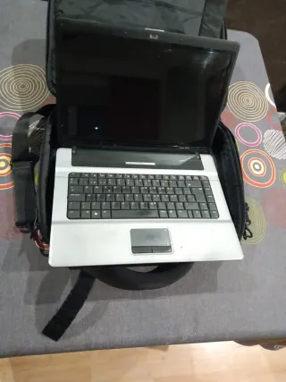 Portátil HP Compaq 6720s
