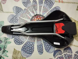 Sillin Merida EXPERT CC Negro