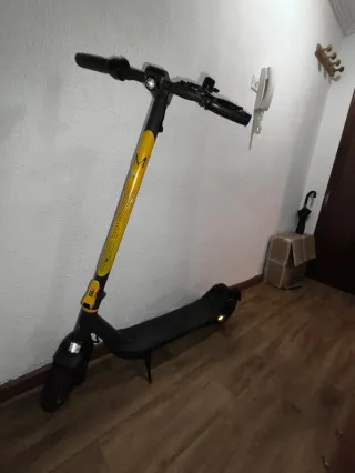 Patinete Eléctrico Ecotec Bongo M Amarillo