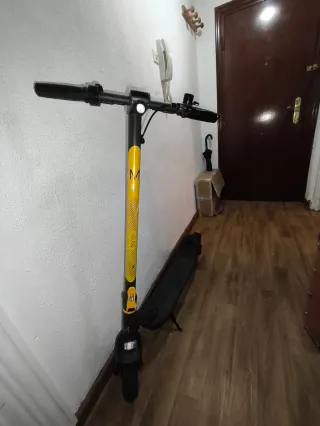 Patinete Eléctrico Ecotec Bongo M Amarillo