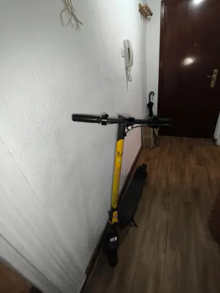 Patinete Eléctrico Ecotec Bongo M Amarillo