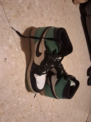 Botas Nike Air Jordan 1 Verde/Negro/Blanco