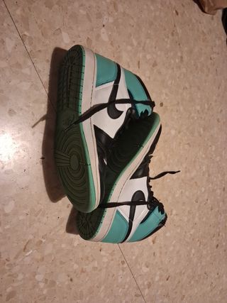 Botas Nike Air Jordan 1 Verde/Negro/Blanco