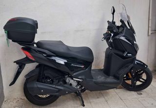 Scooter Sym Joyride Cc 300  Compreso Passaggio