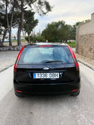 Ford Fiesta Gasolina / ITV al dia / 130.000km