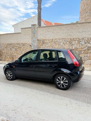 Ford Fiesta Gasolina / ITV al dia / 130.000km