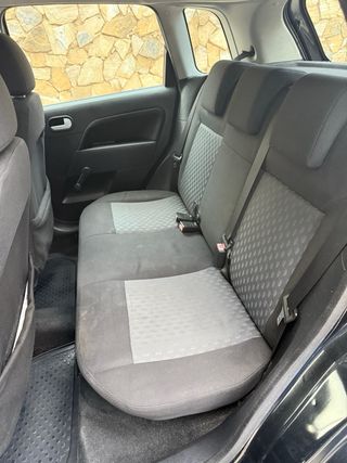 Ford Fiesta Gasolina / ITV al dia / 130.000km