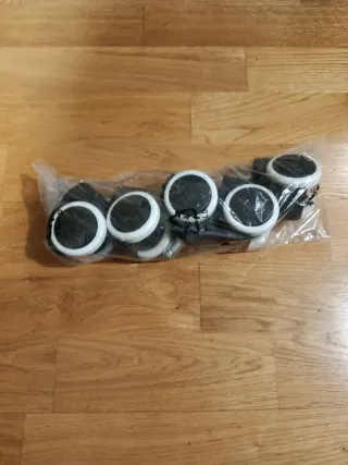 Silla de oficina ergonómica azul y negra