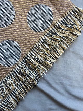 Pañuelo de lunares marrón y gris