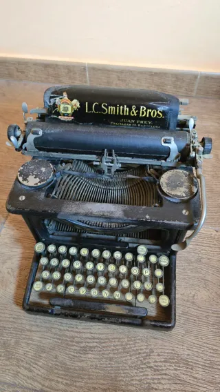 Máquina de Escribir L.C. Smith & Bros Joya Vintage