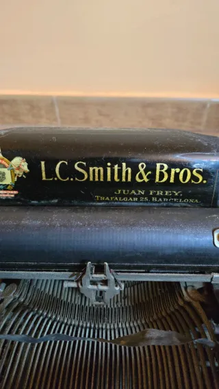 Máquina de Escribir L.C. Smith & Bros Joya Vintage