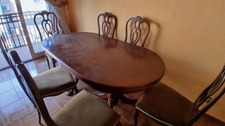 MESAS Y SILLAS DE COMEDOR