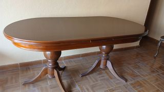 MESAS Y SILLAS DE COMEDOR