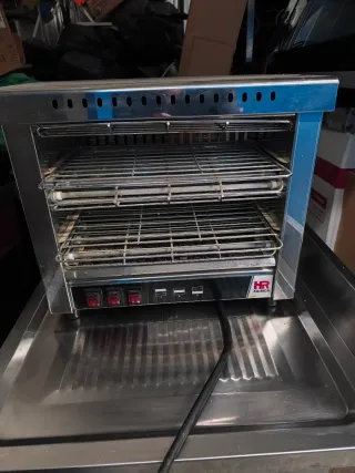Tostadora Eléctrica HR