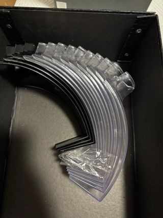 Expositores de Joyería Negro y Blanco