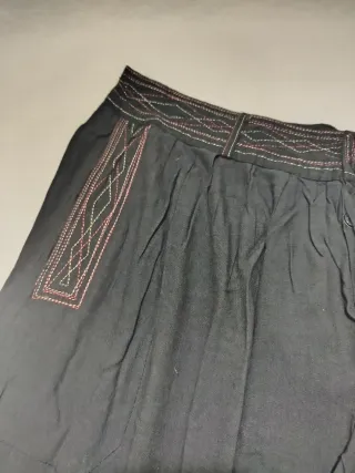 Pantalón árabe hombre gris bordado