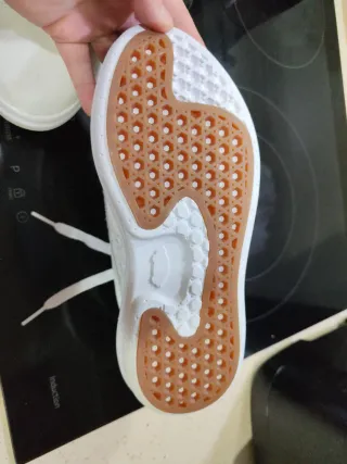 Vans Old Skool Overt Blancas beige