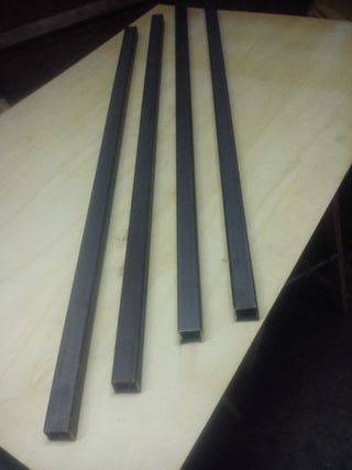 Profili metallici quadrati