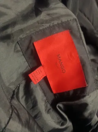 Abrigo Mango Mujer Negro Largo Plumas