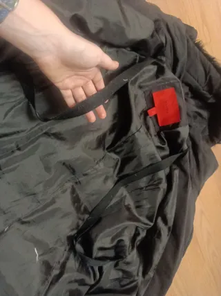 Abrigo Mango Mujer Negro Largo Plumas