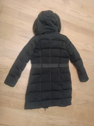 Abrigo Mango Mujer Negro Largo Plumas