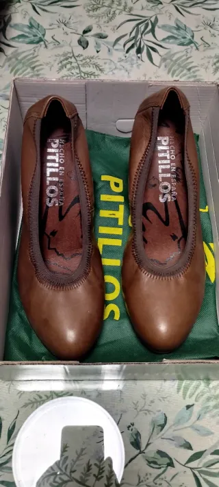 Zapatos tacón marrones Pitillos