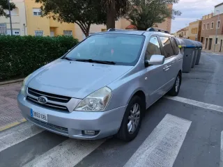 KIA Carnival 2008