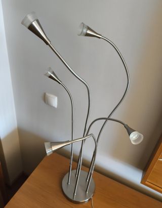 Candeeiro LED articulado metal e vidro