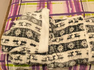 Dos Pijamas mono reno invierno talla XL