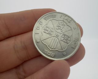 MONEDA DE 100 PESETAS DE PLATA 1966
