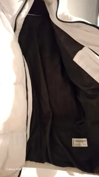 Cazadora Puffy Técnica Bershka Blanca