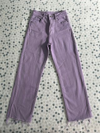 Vaqueros rectos morados