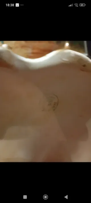 Soprammobile in ceramica capo di monte