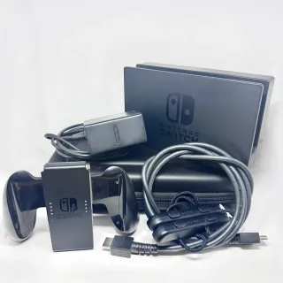 Nintendo Switch V1 Unpatched + Accessori