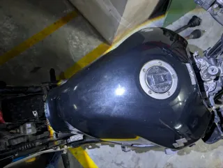 Depósito Suzuki GSR600