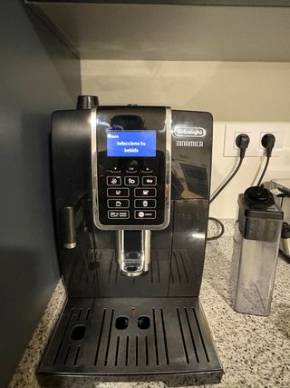 Cafetera DeLonghi Dinamica Automática