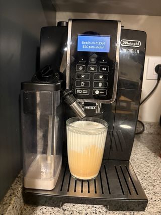 Cafetera DeLonghi Dinamica Automática
