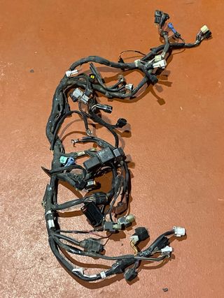 Instalación eléctrica Suzuki vstrom 650 2012