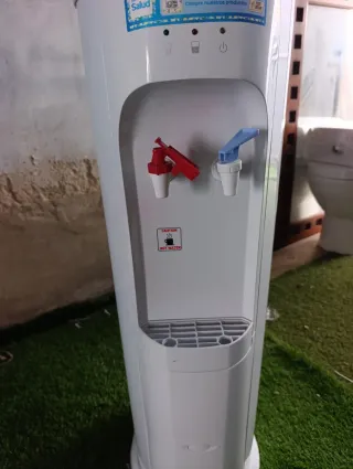 Dispensador de agua