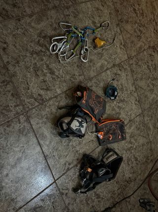 Equipo de escalada completo